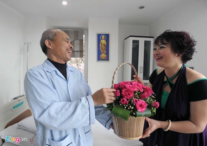 Dong nghiep tiec thuong khi NSUT Han Van Tinh qua doi hinh anh 1