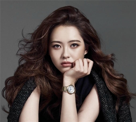 5 màu son cứ tô lên là trắng da, dù bạn vốn là cô nàng da ngăm bẩm sinh 0