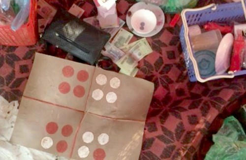 100 canh sat dot kich soi bac o bai giua song Hong hinh anh 1