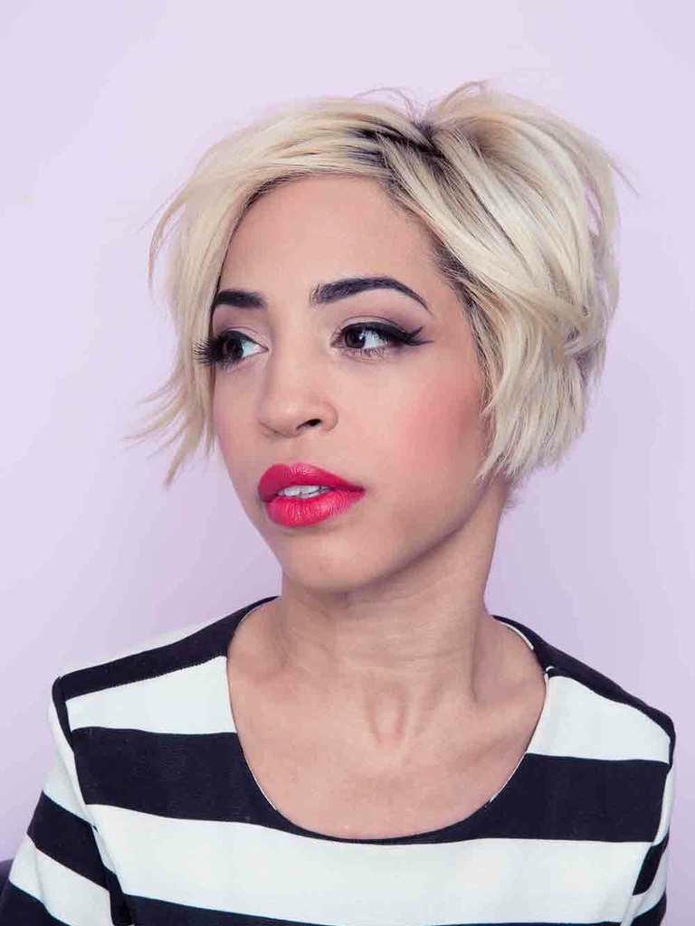 vẻ đẹp đạc biệt của làng thời trang Jillian Mercado 