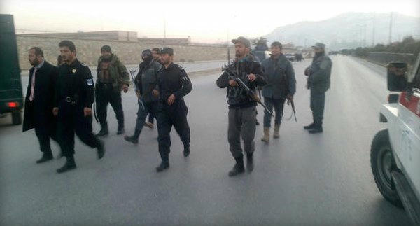 Đánh bom kép rung chuyển Đại học Mỹ ở Kabul, hàng chục người chết