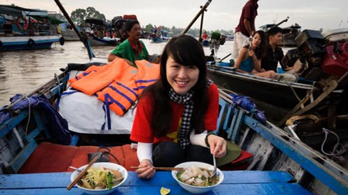 Tết về áp đảo Tết đi ảnh 1