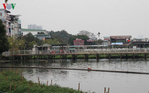 ha noi len phuong an don sach nha noi cau dan tren ho tay hinh 2