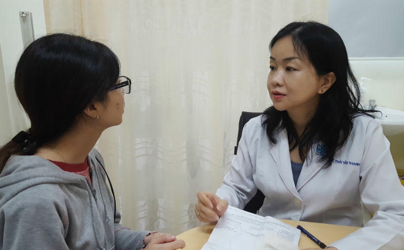 tẩy trang, sản phẩm tẩy trang, chất bã nhờn, nổi mụn, cách tẩy trang, làm đẹp da