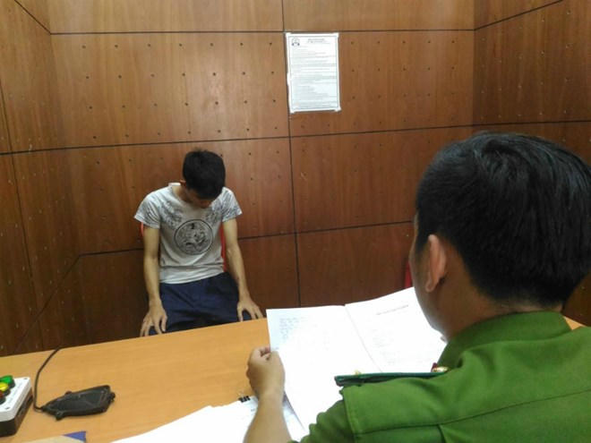 vụ dâm ô với bé gái ở Sài Gòn, đối tượng dâm ô với bé gái ra đầu thú, bắt đối tượng dâm ô với bé gái 14 tuổi