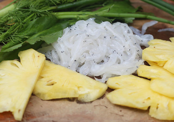 Những món vừa ăn vừa rùng mình chỉ có ở Tây Bắc