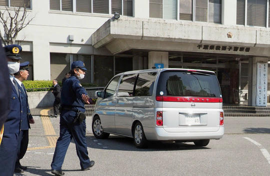  Một trong hai chiếc xe của nghi phạm bị thu giữ. Ảnh: NIKKEI 