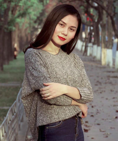 nu-nha-van-chia-se-tuoi-tho-bi-van-nat-vi-loi-dua-ac-khu-cua-nguoi-lon