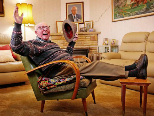 cu-ong-101-tuoi-chien-thang-ung-thu-tro-thanh-phep-mau-y-hoc-1