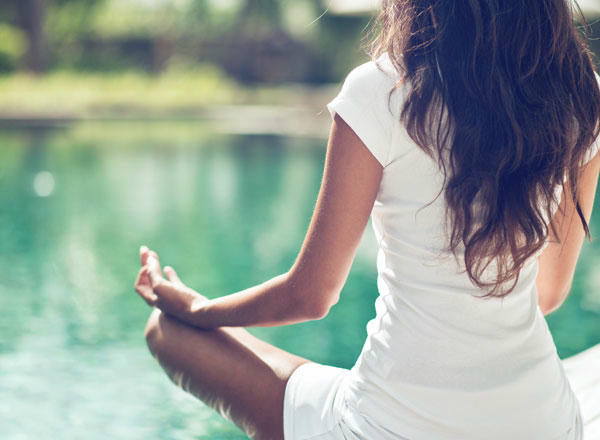 ngồi thiền cân bằng các hormone