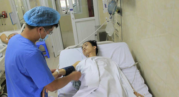 vi khuẩn kháng thuốc,kháng kháng sinh,Bệnh viện E,tụ cầu vàng,vi khuẩn