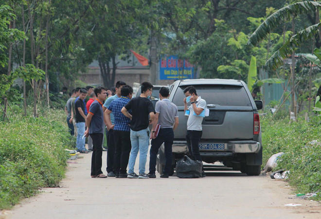 Phat hien thi the phan huy gan san van dong My Dinh hinh anh 2