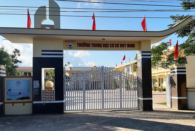 Dinh chi cong tac giao vien bat hoc tro tat ban 230 cai hinh anh 2