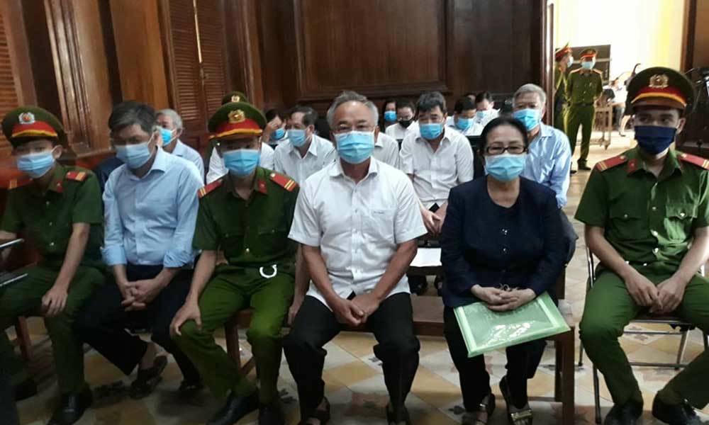 Xuất hiện tình tiết mới, tòa tạm dừng phiên xử đại gia Dương Thị Bạch Diệp