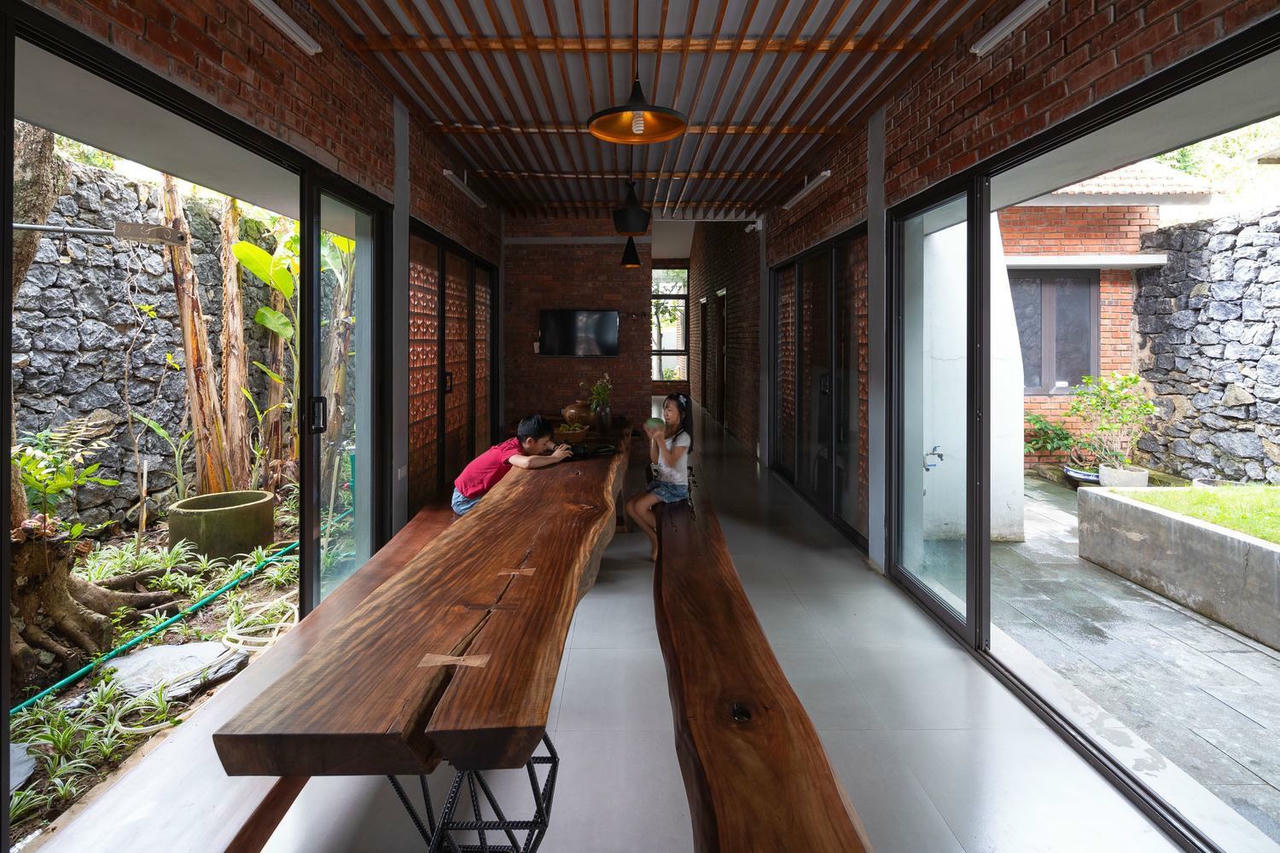 Ấn tượng với ngôi nhà cấp 4 xây nhưng không trát ảnh 9