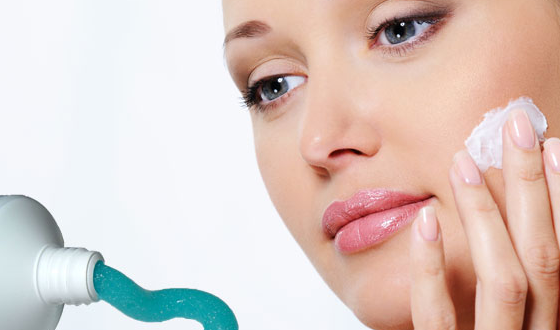 Kết quả hình ảnh cho kem đảnh răng da mặt