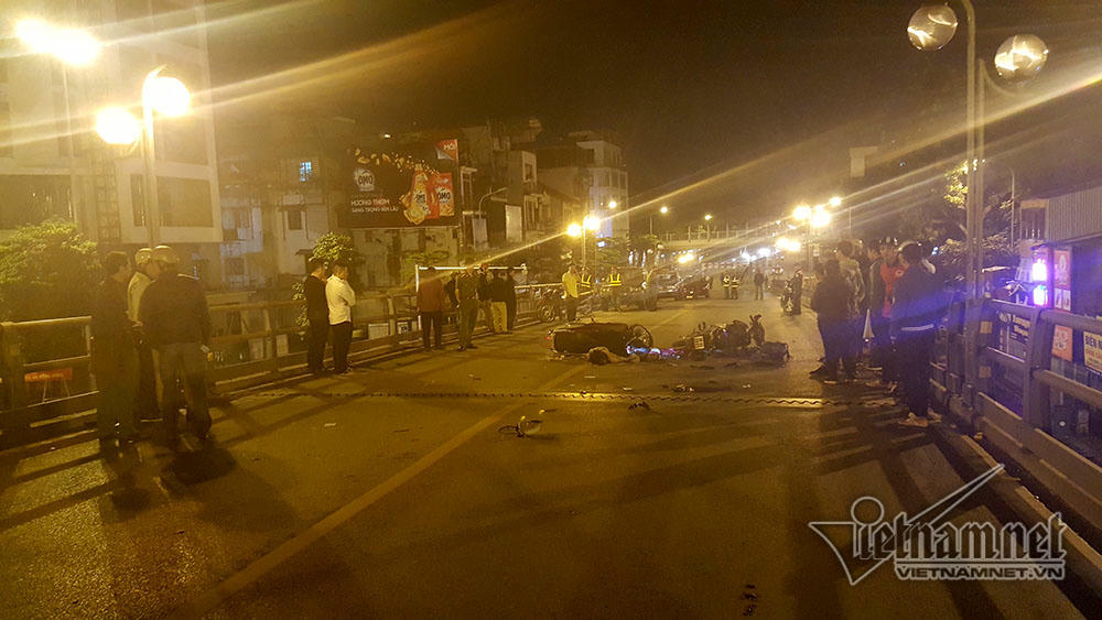 tai nạn,tai nạn giao thông,tai nạn chết người,cầu vượt Thái Hà,Hà Nội