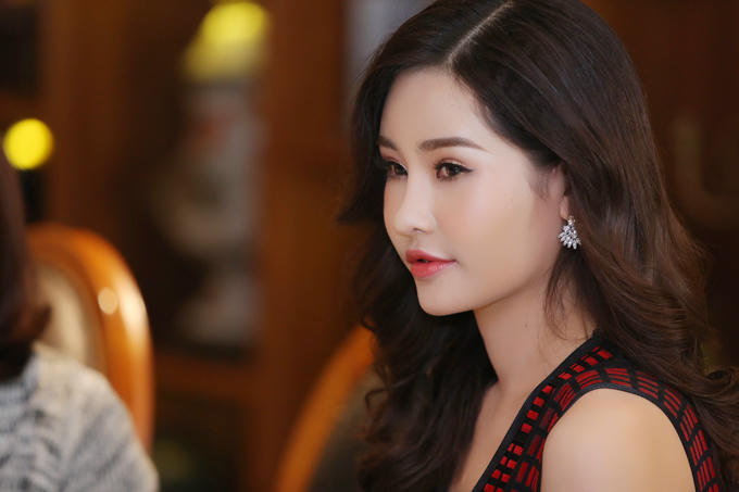 hoa hau dai duong ngan anh can ban trai "co cai dau biet kiem tien" hinh anh 2