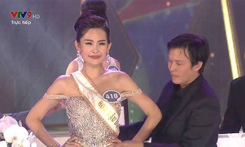 Hoa hậu Đại dương Ngân Anh mặc gợi cảm hút mắt mặt vẫn "bất biến" hình ảnh 4 hoa hau dai duong ngan anh mac goi cam hut mat mat van "bat bien" hinh anh 4