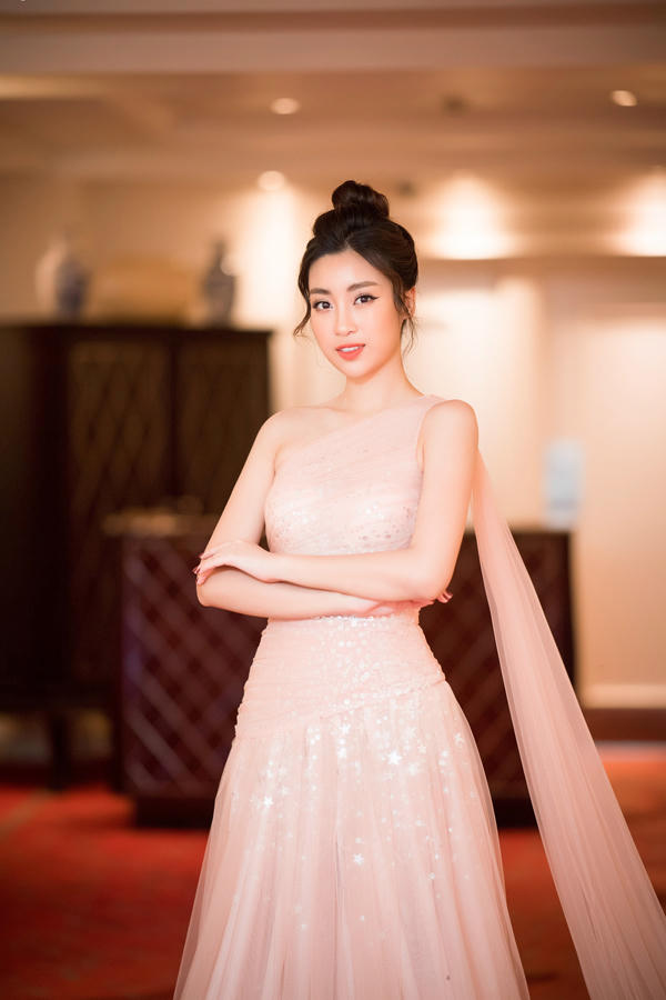 Đỗ Mỹ Linh - 1