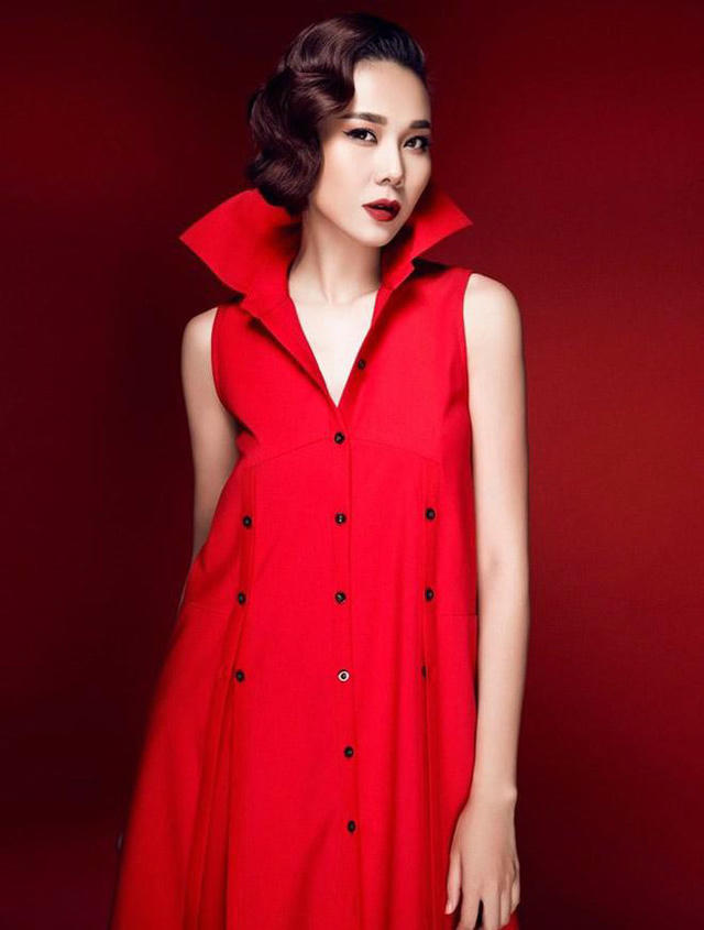 Thanh Hằng sở hữu vẻ đẹp có đôi chút lạnh lùng.