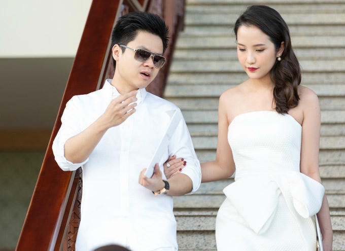 Hồi năm ngoái, khi biết bạn trai cũ có người mới, Midu tỏ ý trách Phan Thành nhanh quên. Nữ diễn viên tiết lộ, ngày chia tay chàng thiếu gia từng nói nếu không phải là em, cả đời này anh không thể yêu ai khác.