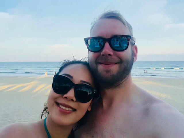 Ngô Phương Lan và ông xã.