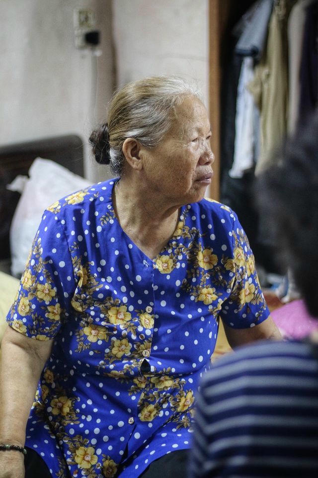 Lời kể đẫm nước mắt của con trai nữ lao công bị “xe điên” đâm tử vong ở Hà Nội - 11 Lời kể đẫm nước mắt của con trai nữ lao công bị “xe điên” đâm tử vong ở Hà Nội - 11