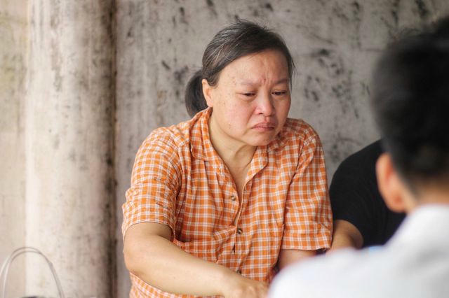Lời kể đẫm nước mắt của con trai nữ lao công bị “xe điên” đâm tử vong ở Hà Nội - 8 Lời kể đẫm nước mắt của con trai nữ lao công bị “xe điên” đâm tử vong ở Hà Nội - 8