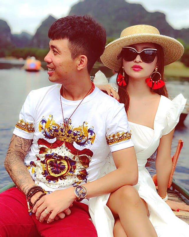 3 dai gia vua &quot;sat gai&quot; nhat showbiz vua co thu choi sieu xe khong ai bang hinh anh 9