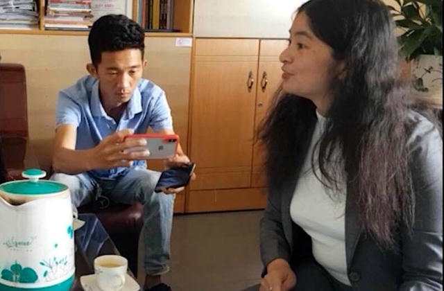 “Loạn” tên thật của nữ trưởng phòng “mượn” bằng để thăng tiến - 3 “Loạn” tên thật của nữ trưởng phòng “mượn” bằng để thăng tiến - 3