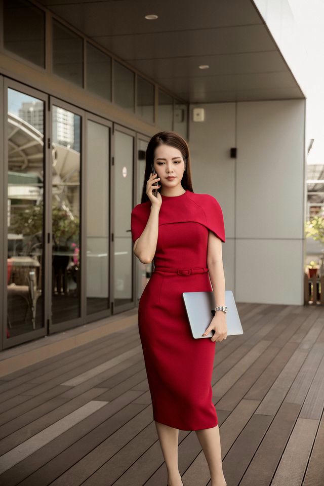 BTV Thuỵ Vân tiết lộ “luật ngầm bất thành văn” khi lên sóng VTV - 4 BTV Thuỵ Vân tiết lộ “luật ngầm bất thành văn” khi lên sóng VTV - 4
