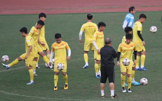 HLV Park Hang Seo có mạo hiểm với hàng thủ U23 Việt Nam? - 2 HLV Park Hang Seo có mạo hiểm với hàng thủ U23 Việt Nam? - 2