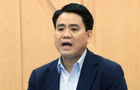 Chủ tịch UBND TP Hà Nội Nguyễn Đức Chung kết luận cuộc họp Ban chỉ đạo phòng, chốngCovid-19, sáng 13/3. Ảnh:Công Thọ.