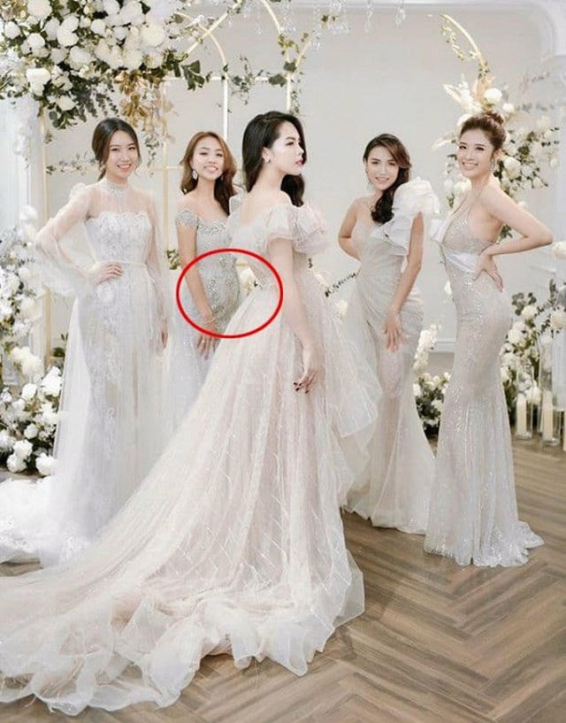 Sao Việt chọn cởi áo khoe eo hoặc thẳng thắn đáp trả tin đồn mang bầu - 7