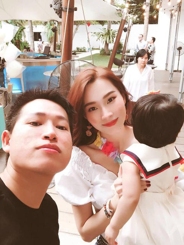 Con sao Việt vừa sinh ra đã dát đầy hàng hiệu đắt đỏ đáng ghen tị - 14