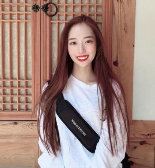 Shin Minah, nhóm nhạc ILUV.