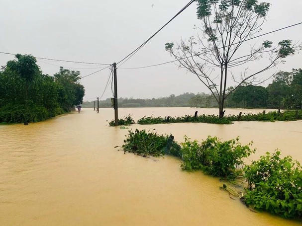 Đã có 2 người mất tích vì lũ lụt ở Thanh Chương