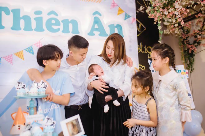 Chuyện tình của chàng trai Thái Nguyên và người phụ nữ hơn 11 tuổi