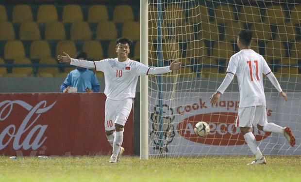 Nhung guong mat gay an tuong sau 'bai kiem tra' cua HLV Park Hang-seo hinh anh 3