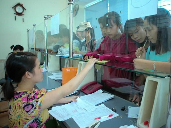 Tuyen sinh dai hoc 2021: De nghi giam le phi xet tuyen cho thi sinh hinh anh 1