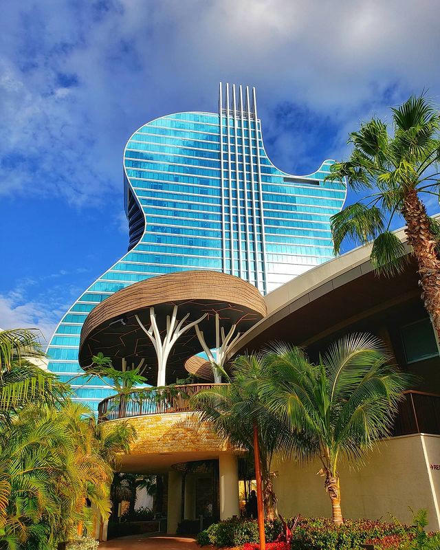 Khám phá khách sạn đàn guitar khổng lồ nơi tổ chức Hoa hậu Hoàn vũ - 7