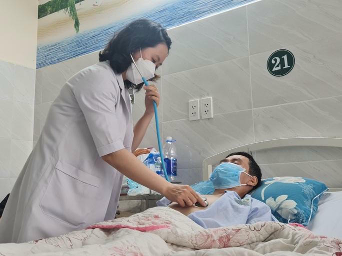 Nam thanh niên uống đến 80 viên thuốc ngủ để tự tử vì... thấy mình bất lực! - Ảnh 1.