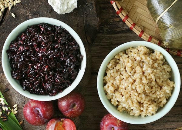 Tết Đoan ngọ: Cơm rượu nếp nên ăn vào thời điểm nào tốt nhất? bất ngờ 4 công dụng tuyệt vời nhiều người không biết - Ảnh 2.