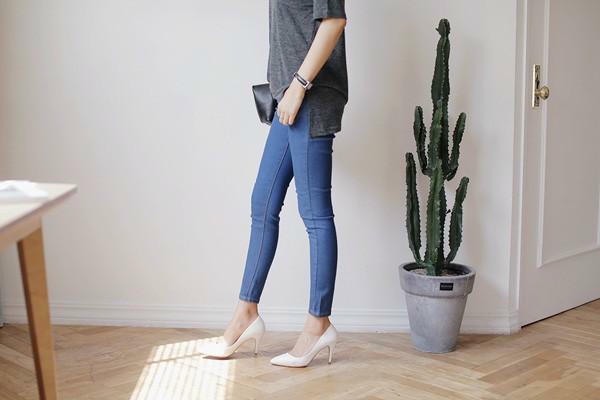 10 gợi ý chọn đồ hè cho quý cô thấp bé