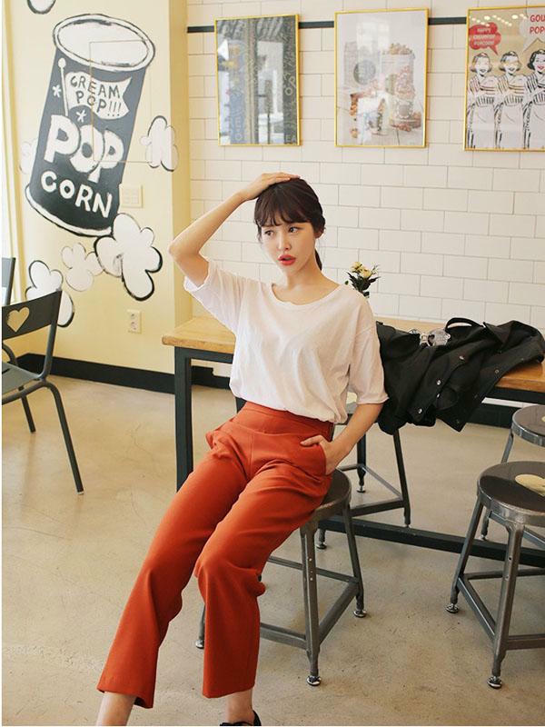 10 gợi ý chọn đồ hè cho quý cô thấp bé