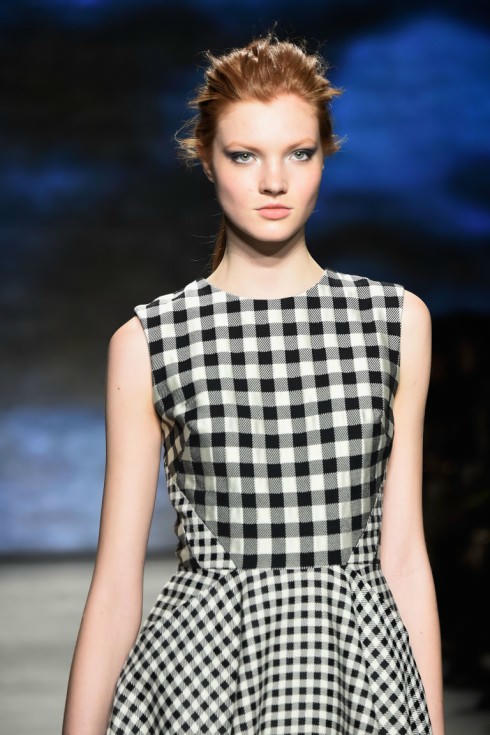 Cách kẻ mắt kiểu mắt khói nổi bật