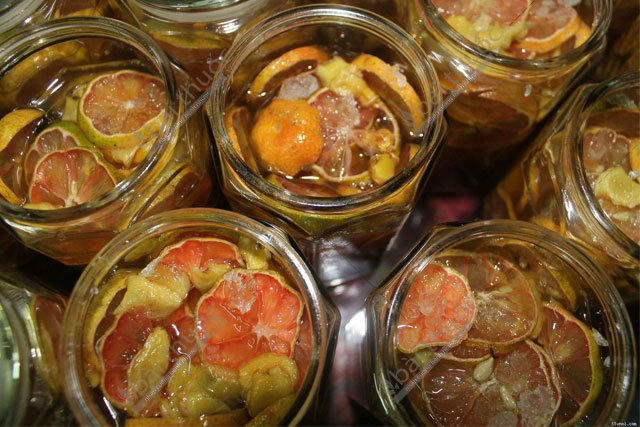 trị ho bằng chanh đào ngâm mật ong