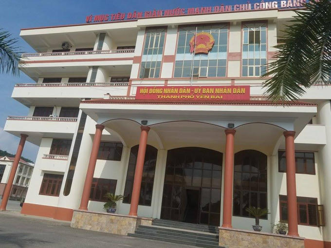 Trụ sở UBND TP Yên Bái.