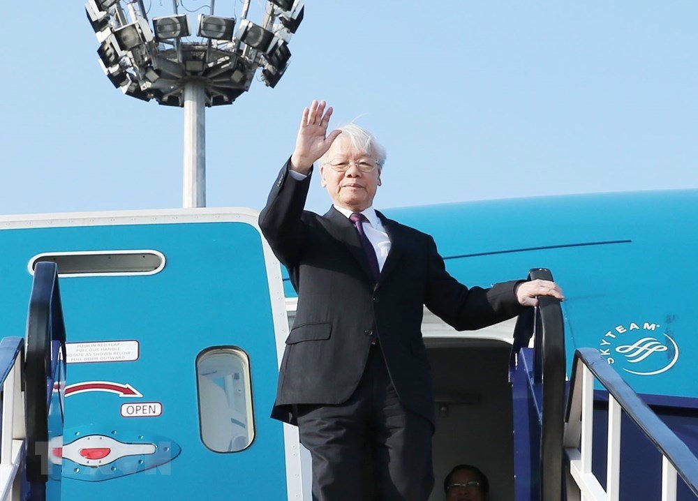 {title} Lễ đón Tổng bí thư Nguyễn Phú Trọng tại sân bay Hungary